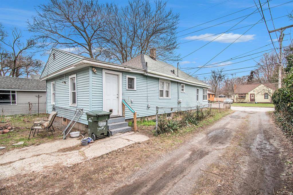 Muskegon, MI 49442,1527 Madison Street