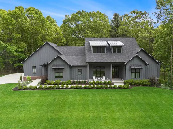 3341 Gaslight Court, Saugatuck Twp, MI 49453