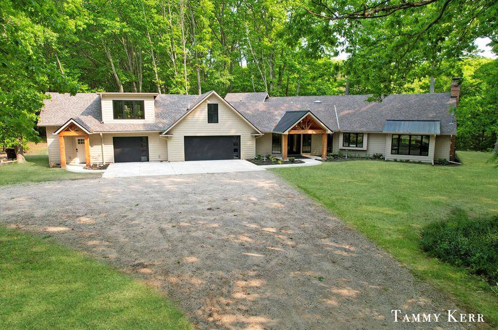 Saugatuck, MI 49453,582 Campbell Road