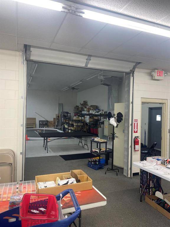 Holland Twp, MI 49424,367 E Lakewood Boulevard
