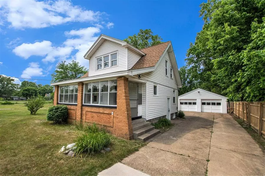 195 56th Street SW, Wyoming, MI 49548