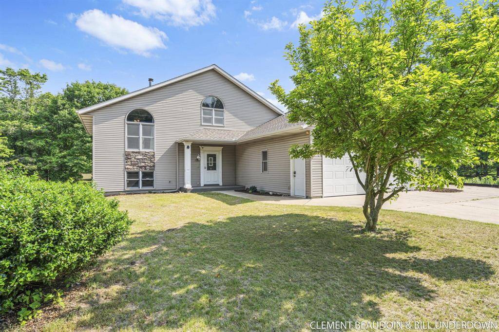 6803 Dale Court, Saugatuck Twp, MI 49408