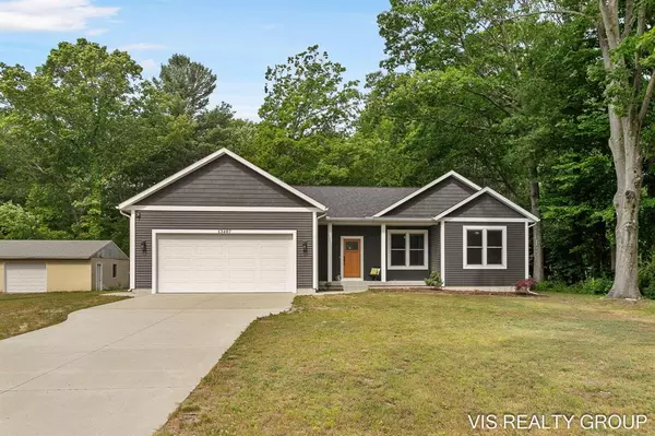 Grand Haven Twp, MI 49417,13407 152nd Avenue