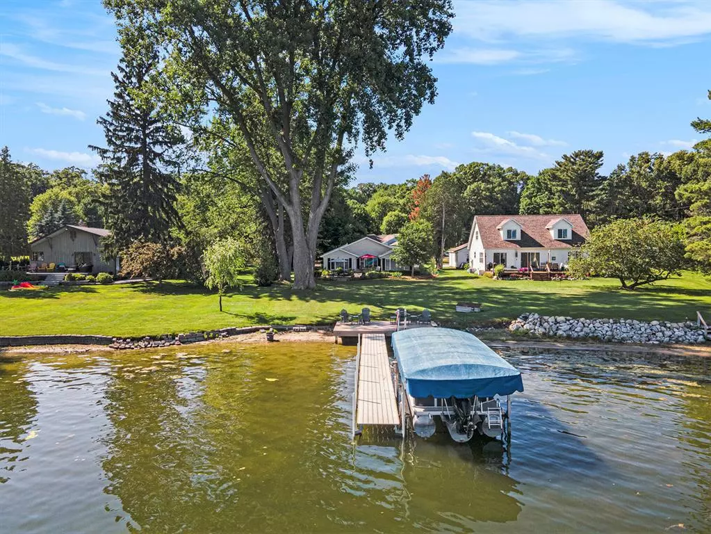 Spring Lake Twp, MI 49456,15666 Connelly Avenue