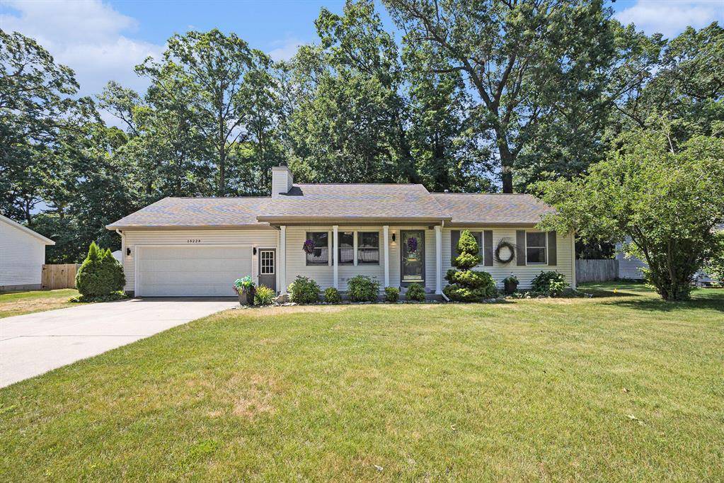 15228 Arborwood Drive, Grand Haven Twp, MI 49417
