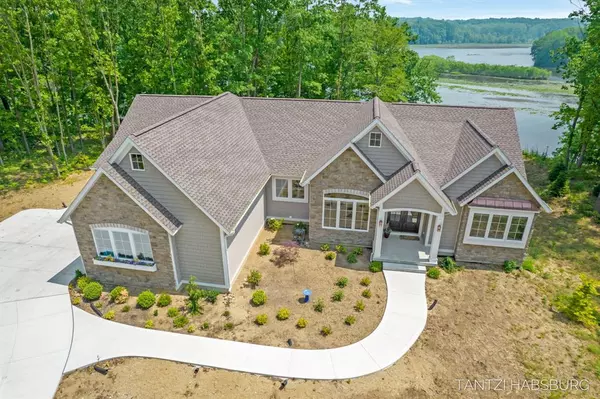 1663 Fairview Drive, Allegan Twp, MI 49010