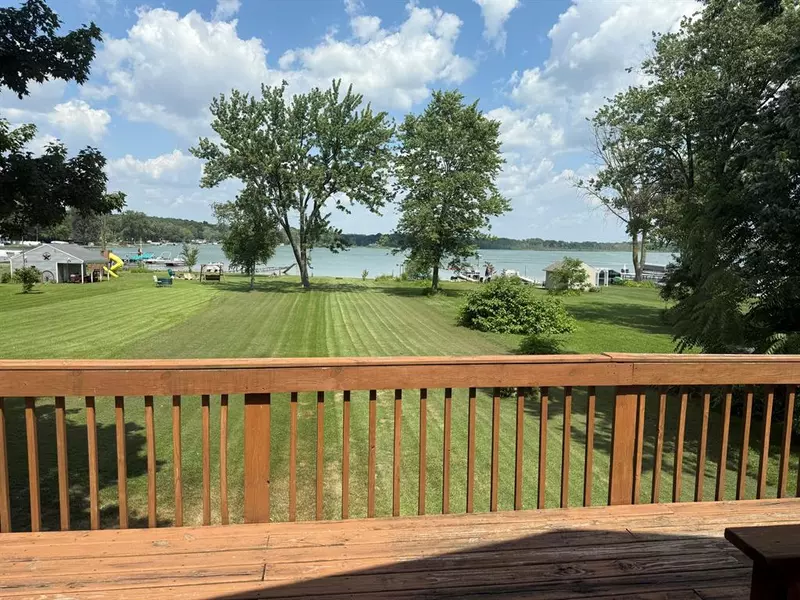 3339 Dumont Lake dr Drive, Allegan Twp, MI 49010