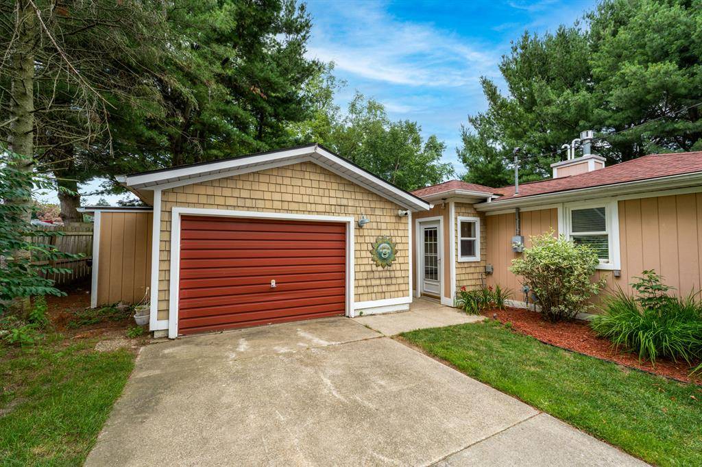 Douglas Vllg, MI 49406,440 S Water Street