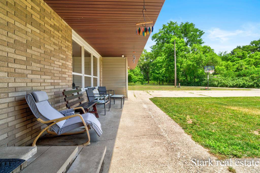 Muskegon Twp, MI 49442,758 N Mill Iron Road