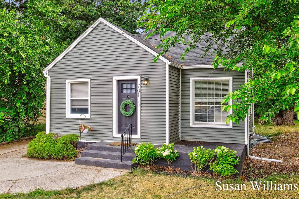 701 Fuller Avenue NE, Grand Rapids, MI 49503