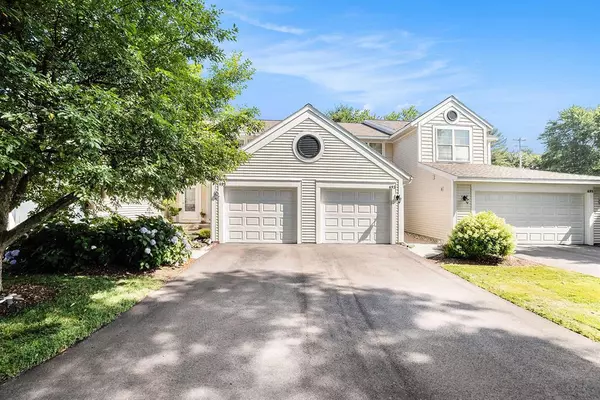 695 Sun Chase Drive, Park Twp, MI 49424