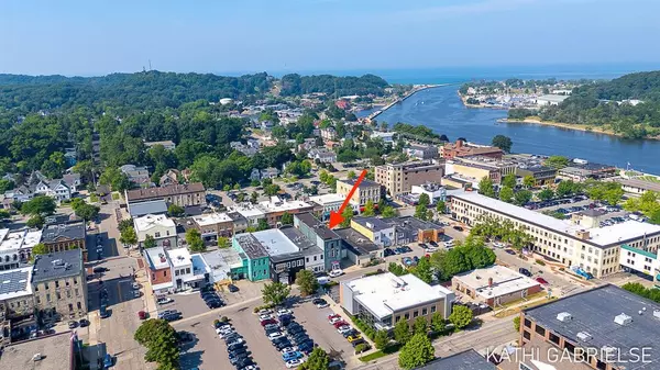 Grand Haven, MI 49417,117 Washington Avenue B