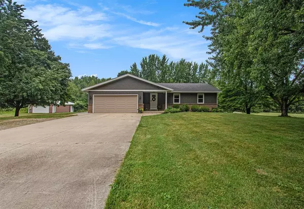 4561 132nd Avenue, Heath Twp, MI 49419