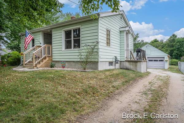 6289 Grand Haven Road, Norton Shores, MI 49441