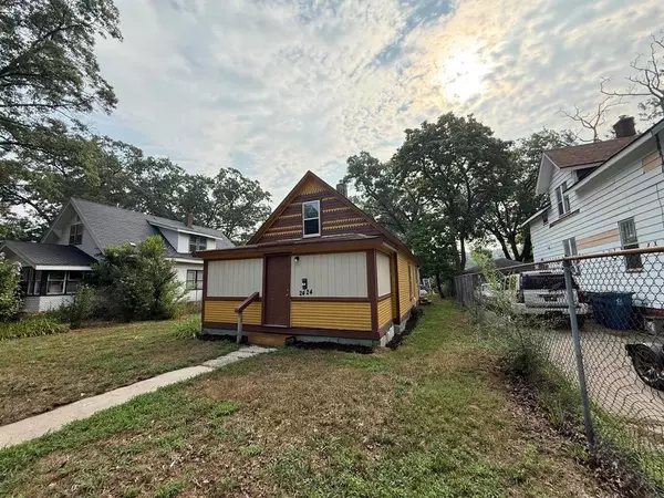 2424 Howden Street, Muskegon Heights, MI 49444