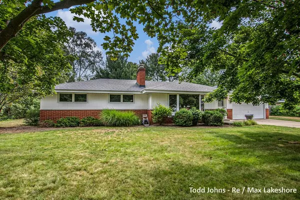 Holland, MI 49423,743 Larkwood Dr