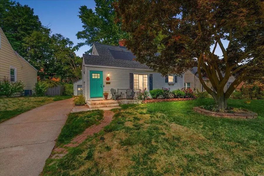 1819 Sylvan Avenue SE, Grand Rapids, MI 49506