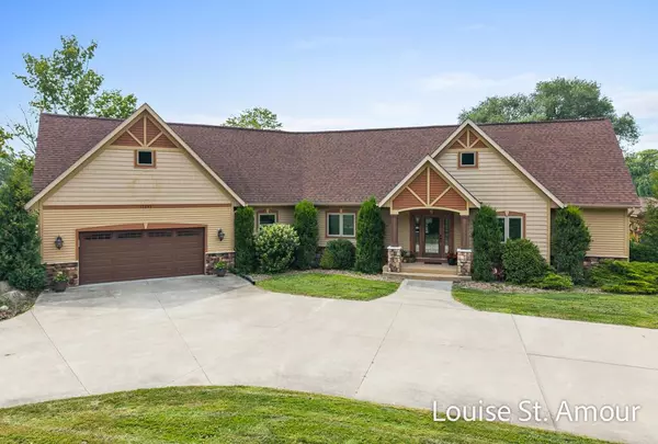 17797 168th Avenue, Spring Lake Twp, MI 49456