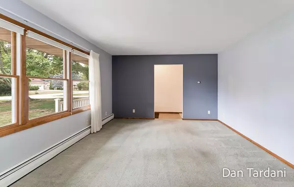 Norton Shores, MI 49441,4872 Elmwood Street