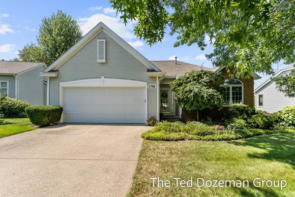 796 Holly Creek Drive, Holland, MI 49423