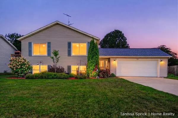 3335 112th Avenue, Holland Twp, MI 49424