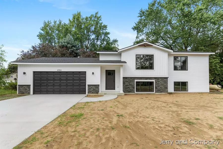 4783 Reimink Road, Overisel Twp, MI 49419