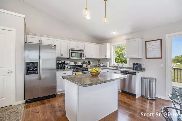 Allendale Twp, MI 49401,5279 Windfield Drive