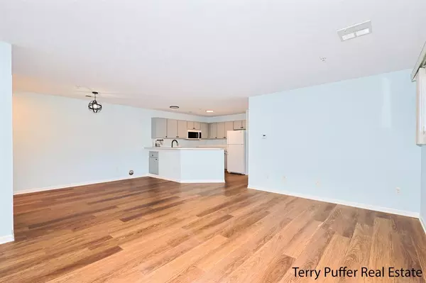 Muskegon, MI 49444,5877 Crosswinds Drive 14