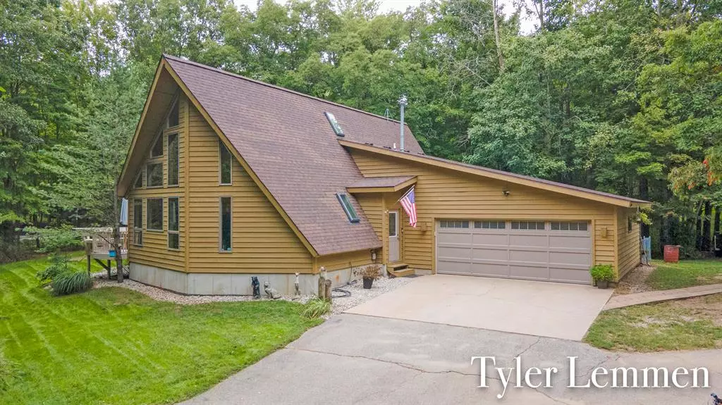 3871 64th Street, Laketown Twp, MI 49423