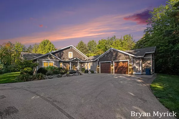 4656 Arbor Trail, Laketown Twp, MI 49423