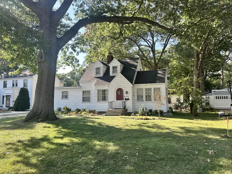 1838 Moulton Avenue, North Muskegon, MI 49445
