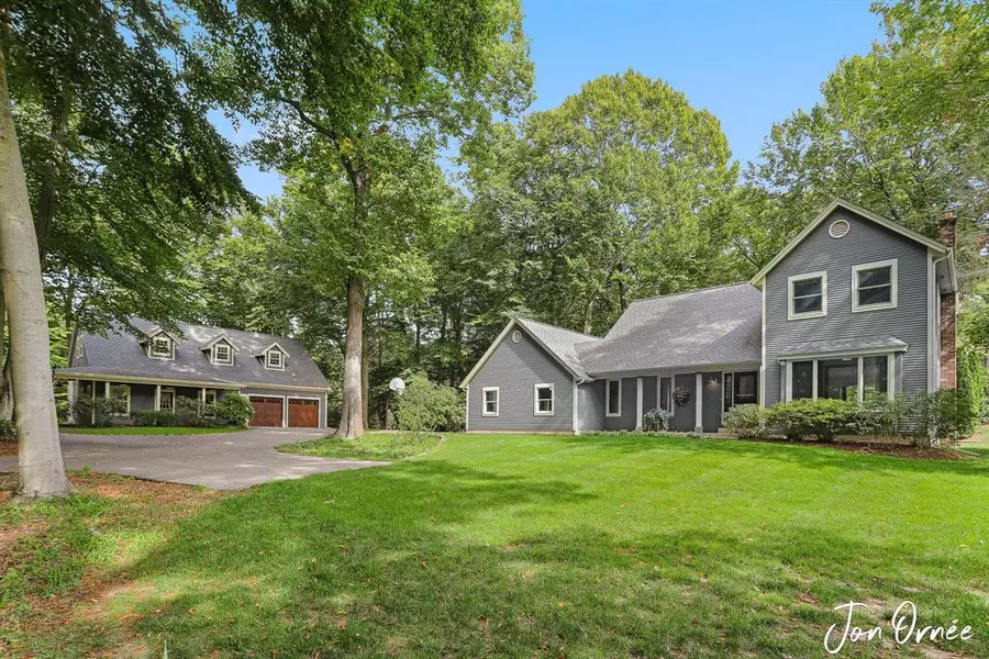 341 N Lakeshore Drive, Park Twp, MI 49424