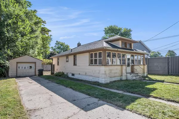 1776 Division Street, Muskegon, MI 49441