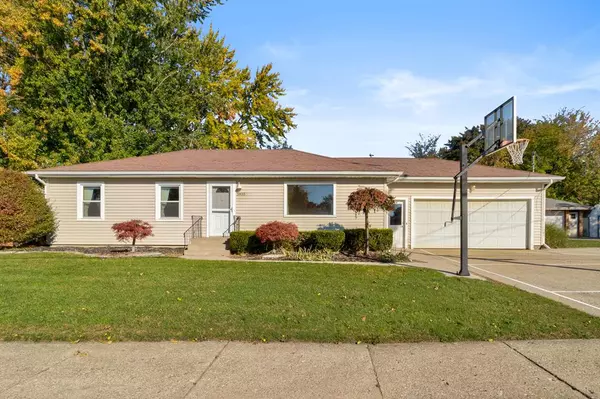 3835 Navaho Street SW, Grandville, MI 49418