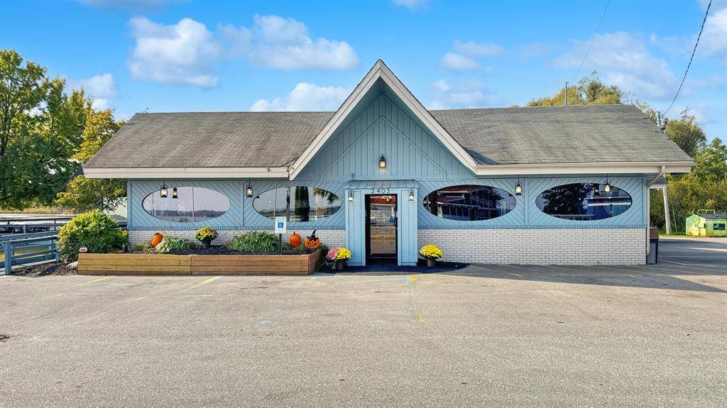 2403 Sunnyside Drive, Cadillac, MI 49601