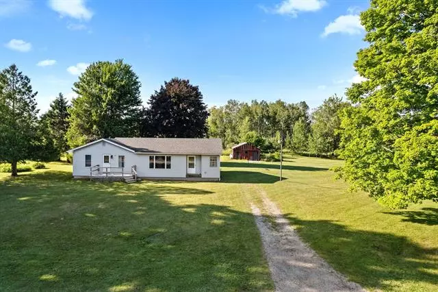 419 E Gilbert St, Leroy Vlg-leroy Twp, MI 49655