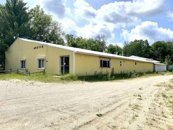 5629 S Forman Road, Webber Twp, MI 49304