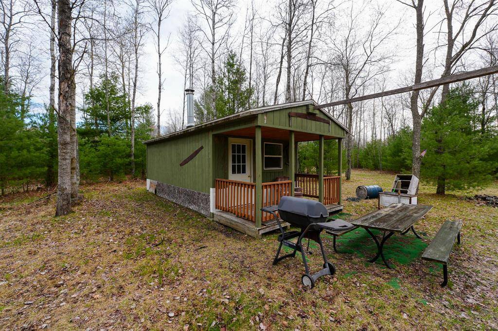6875 Sauble Road, Sheridan Twp, MI 49410