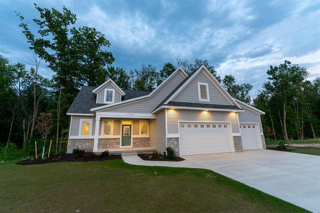 1756 Blaketon Drive, Walker, MI 49534