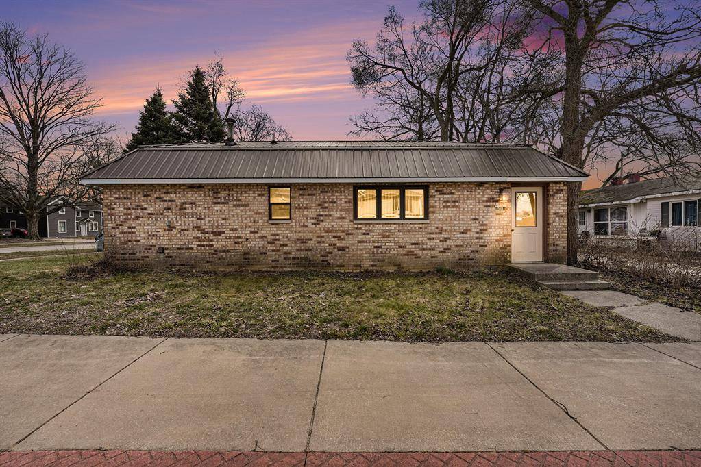 50 E Main Street, Grant, MI 49327