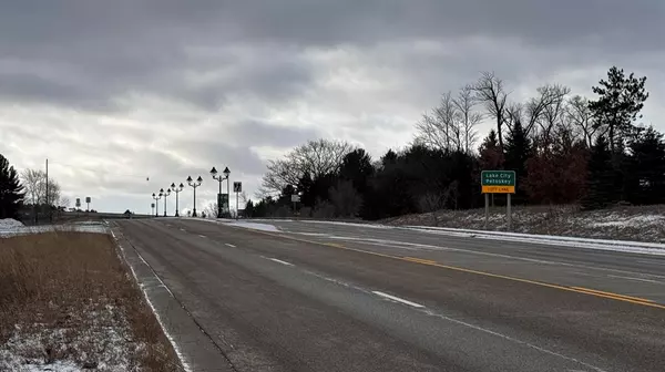 Clam Lake Twp, MI 49601,7801 S US-131