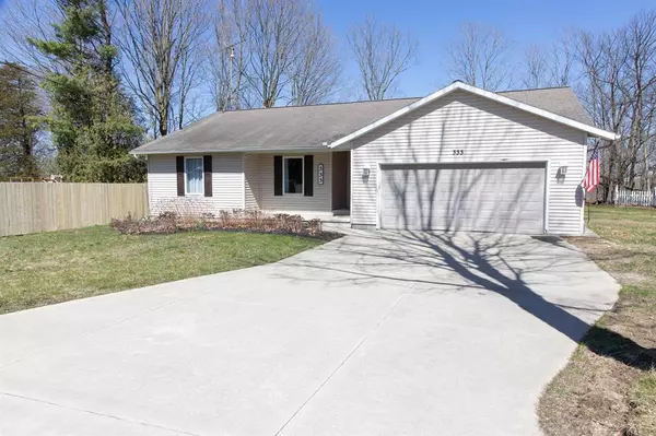 333 Quarterline Street, Newaygo, MI 49337