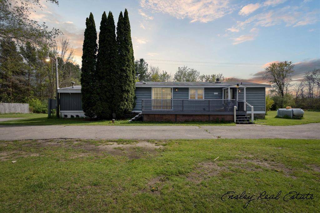Courtland Twp, MI 49341,6270 12 Mile Road NE