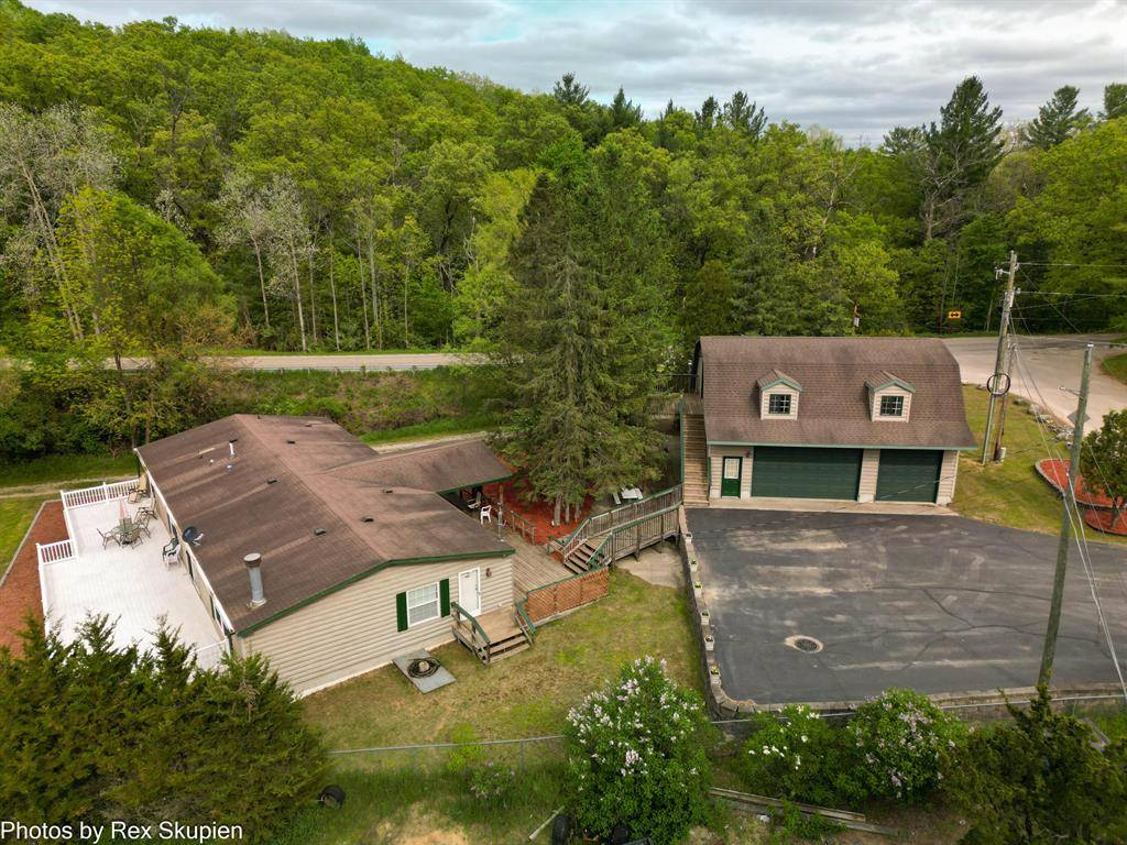 5705 Centerline Road, Garfield Twp, MI 49337