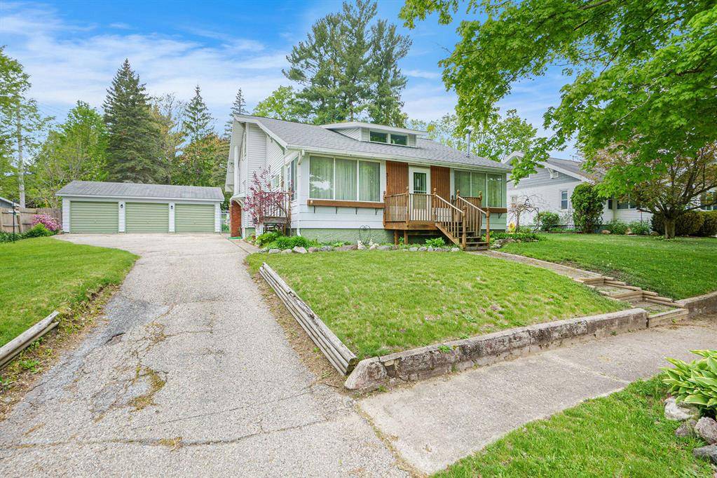 311 S Sears Street, Richmond Twp, MI 49677