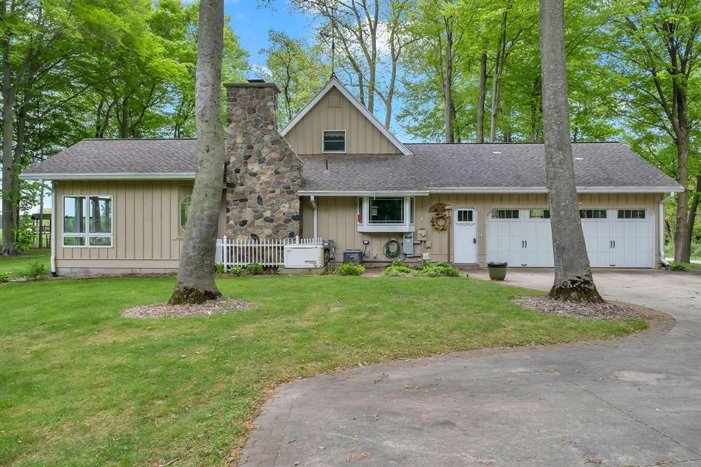 8750 20th Avenue, Wheatland Twp, MI 49340
