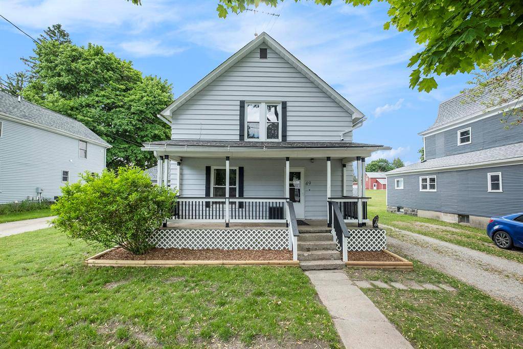 49 S Arthur Street, Grant, MI 49327