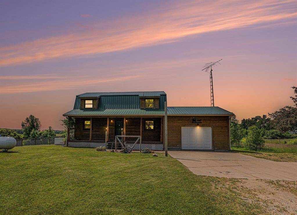 11248 E Mannsiding Road, Arthur Twp, MI 48624