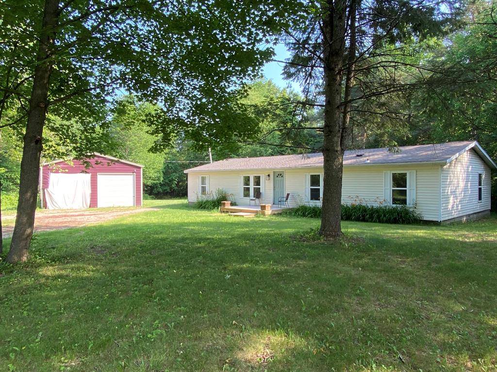 6317 E 76th Street, Croton Twp, MI 49337