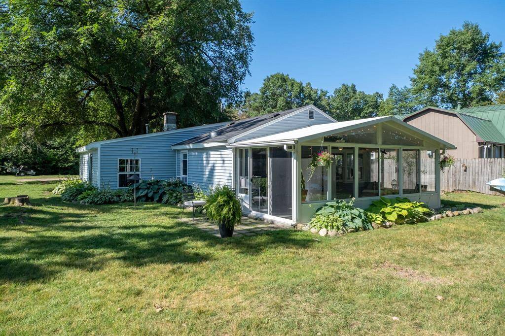 11225 Birchpark Drive, Mecosta Twp, MI 49346